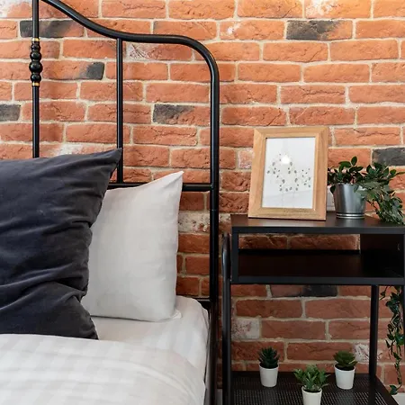 Downtown Retreat: Spacious 2-br By Unirii Square Bucharest