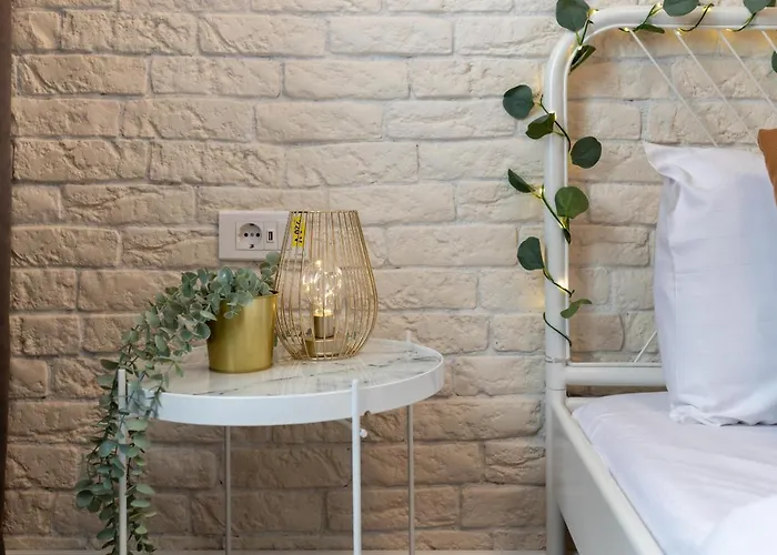 アパート Downtown Retreat: Spacious 2-br By Unirii Square *